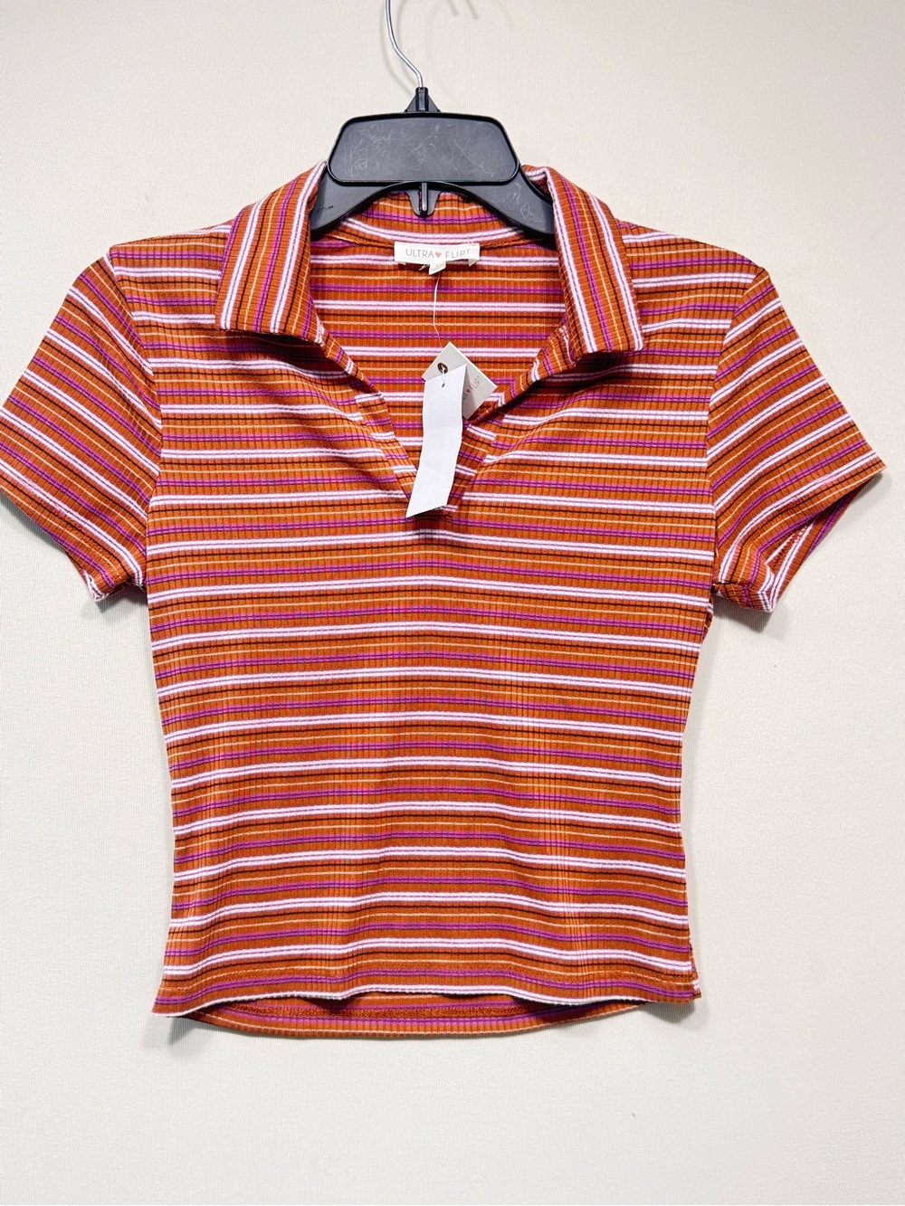 Ultra Flirt Retro, preppy cropped polo shirt with short sleeves size medium nwt